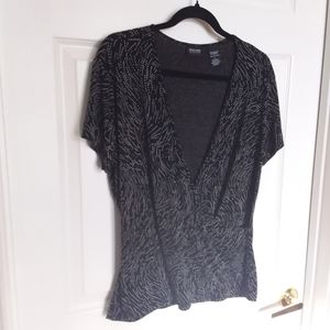 New York & Company Ladies Short-sleeved Top
